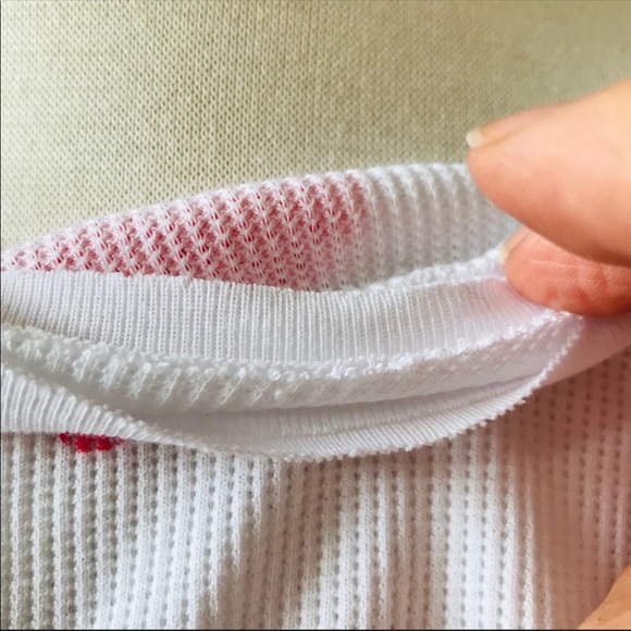 NWT Chaser White with Pink Ombré Hearts Thermal Knit Crew Neck Long Sleeve Shirt - Picture 9 of 15